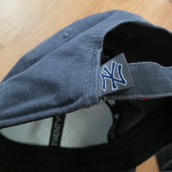 ❤️ 9Twenty New York Yankees Adjustable Baseball Hat Cap NWOT - Picture 6 of 6